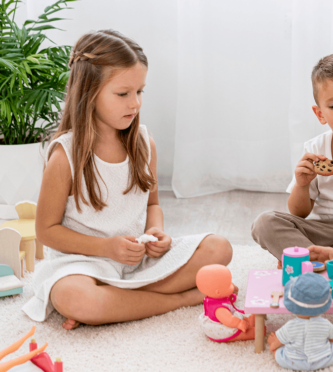 children-playing-birthday-game